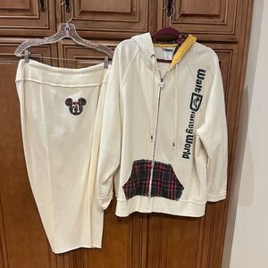 WOMENS DISNEY 2 PIECE OUTFIT 3X NEW